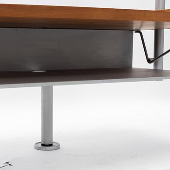 An "Ubiqua"  Porada shelf system. Design T. Colzani. 2000's.