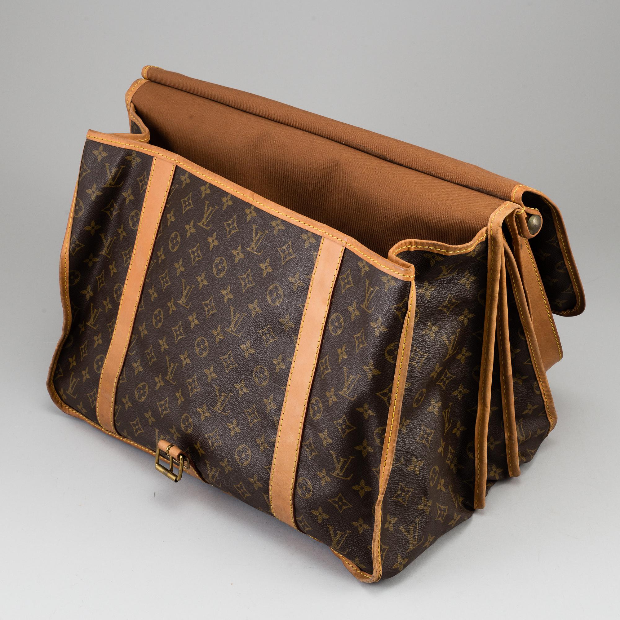 LOUIS VUITTON, a 'Sac Chasse Kelber'.