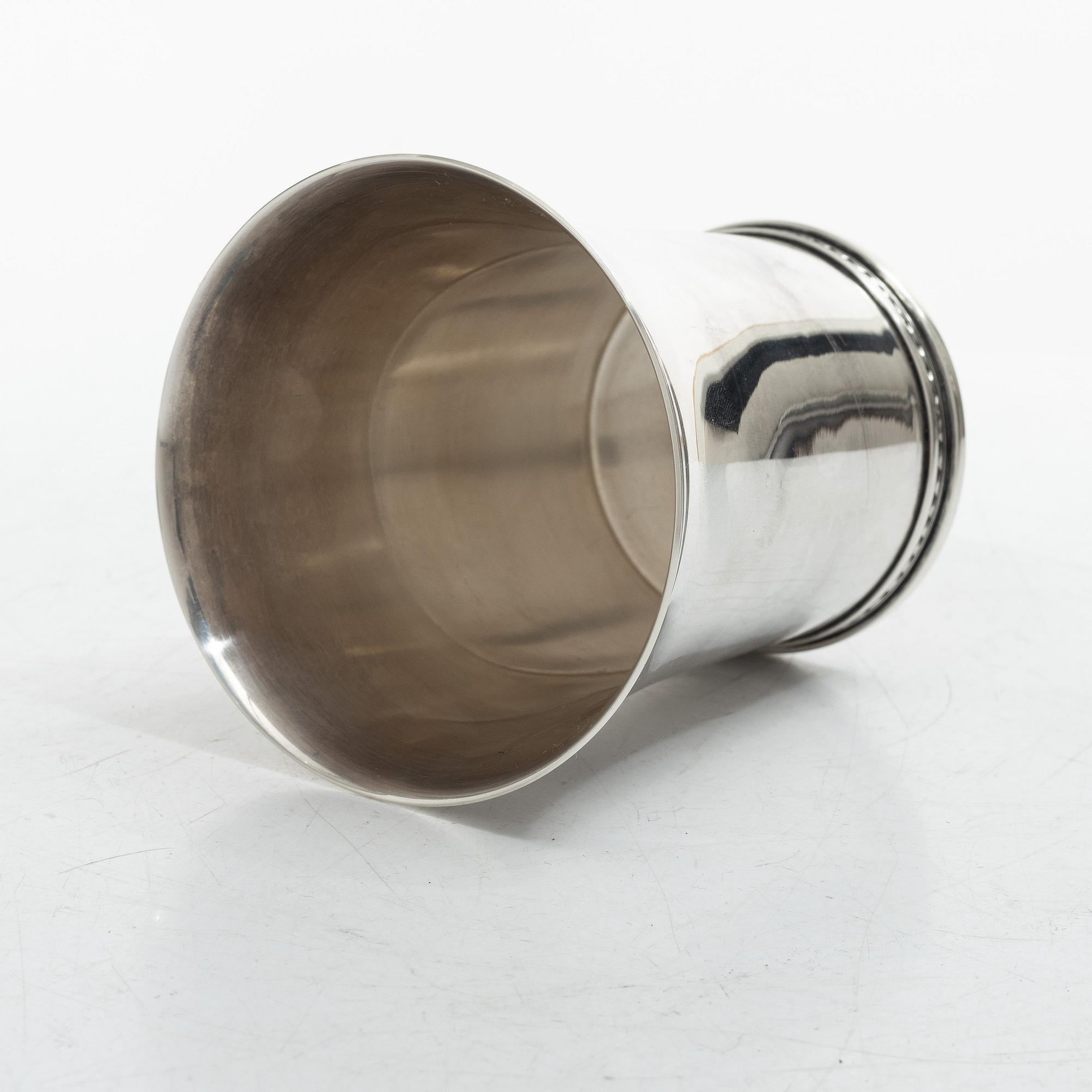 Eric Råström, a silver vase, Råströms Silver- O Nysilverfabrik, Stockholm, 1972.