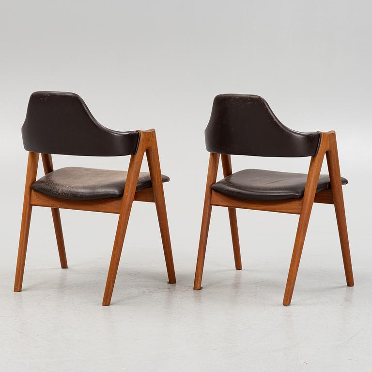 Dining set, 6 "Compass" chairs by Kai Kristiansen, Denmark, and 1 dining table with 4 extension leaves, 1960s.