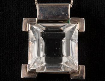 HÄNGSMYCKE, silver med slipat glas, Kaunis Koru 1969.