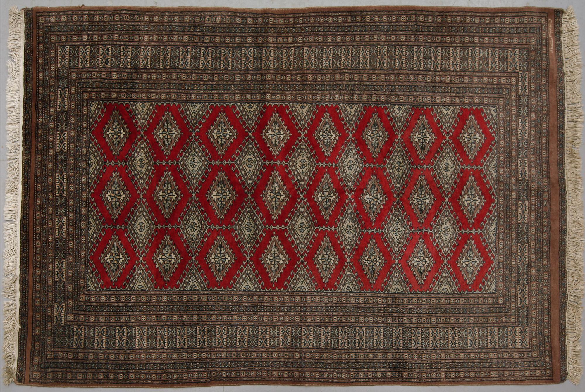 MATTA, Pakistan, old, 190 x 128 cm, bär inskription.
