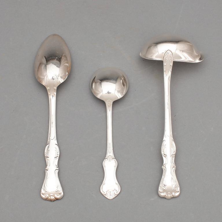 BESTICKSERVIS, 109 delar, silver modell Prins Albert CG Hallberg, Stockholm 1900-tal. Totalvikt ca 6200gr.