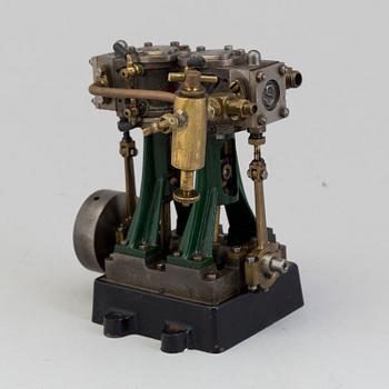 Two cylinder steam engine to a ship model, second half of the 20th century.