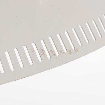 Paavo Tynell, A mid-20th-century '9227' table lamp for Idman, Finland.