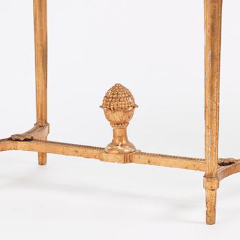 Konsolbord, ett par. Stockholmsarbeten 1700-talets senare del, Gustavianska.