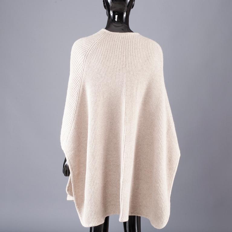 CAPE, Armani.