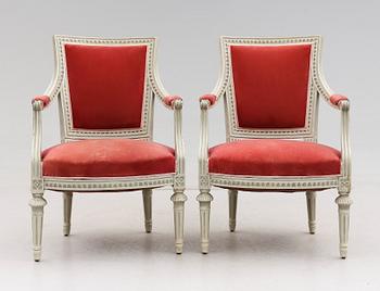 KARMSTOLAR, 1 par, gustaviansk stil, 1900-talets andra hälft.