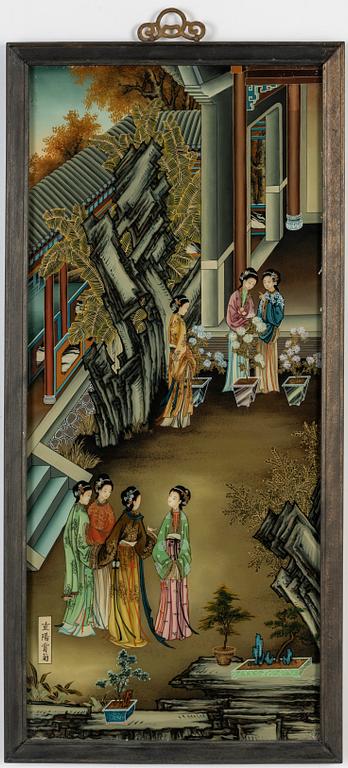Glasmålningar, två stycken. Kina, 1900-talets andra hälft.