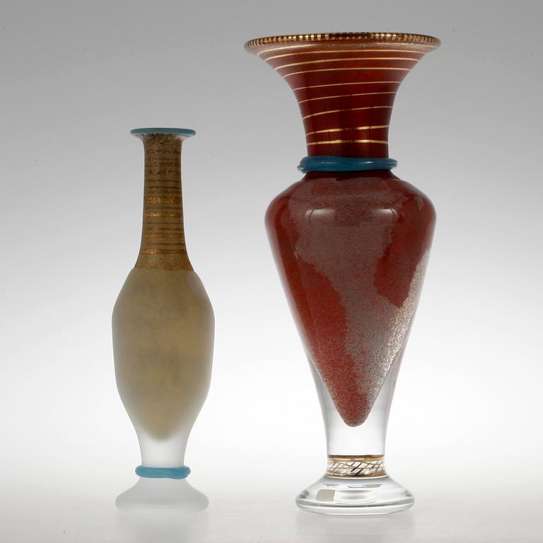 VASER, 2 st, glas, Kosta Boda 1980-tal var av en unik.