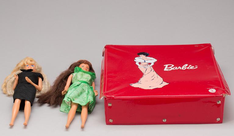 BARBIEDOCKA med tillbehör, Mattel, 1960-tal.