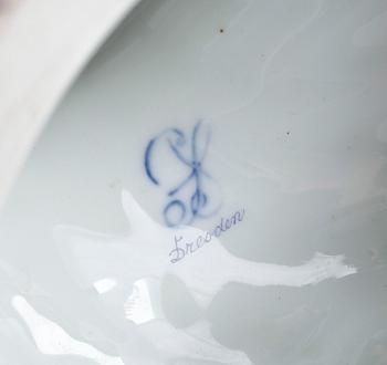 PRAKTURNA, porslin, Dresden, Tyskland, omkr 1900.