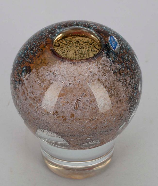 HEIKKI ORVOLA, taidelasi, lasia, sign.  Heikki Orvola Nuutajärvi  Notsjö. 1900-luvun loppupuoli.