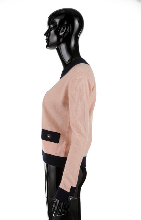 KOFTA, Chanel.
