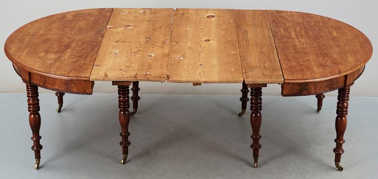 MATBORD, omkring 1800-talets mitt.