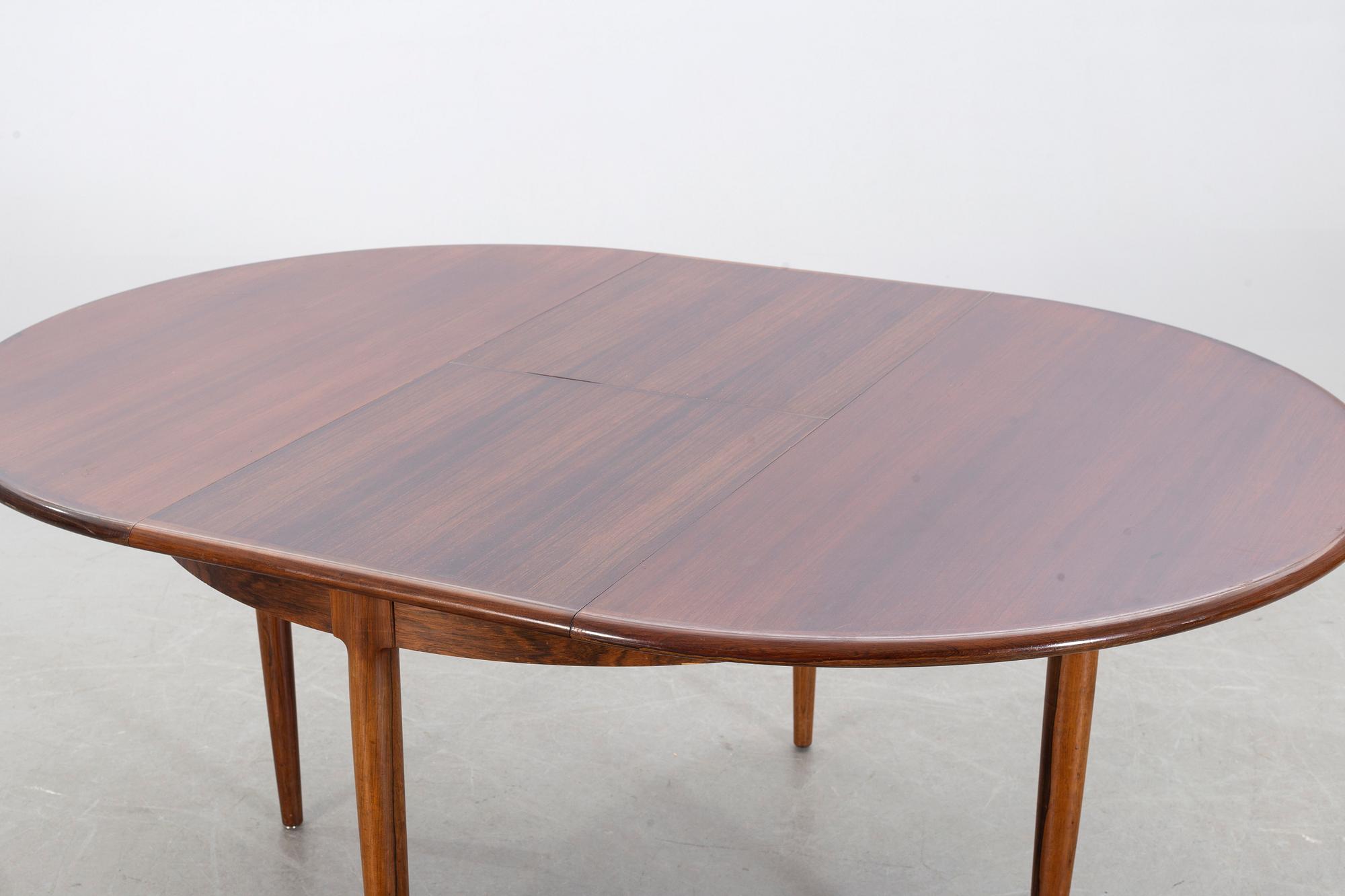 MÖLLER MODELS, matbord, palisander, 1960-tal, Cites-intyg medföljer.