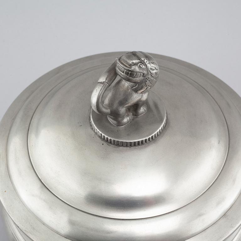 A lidded pewter terrine, model 277, Firma Svenskt tenn 1926. The lion probably designed by Anna Petrus.