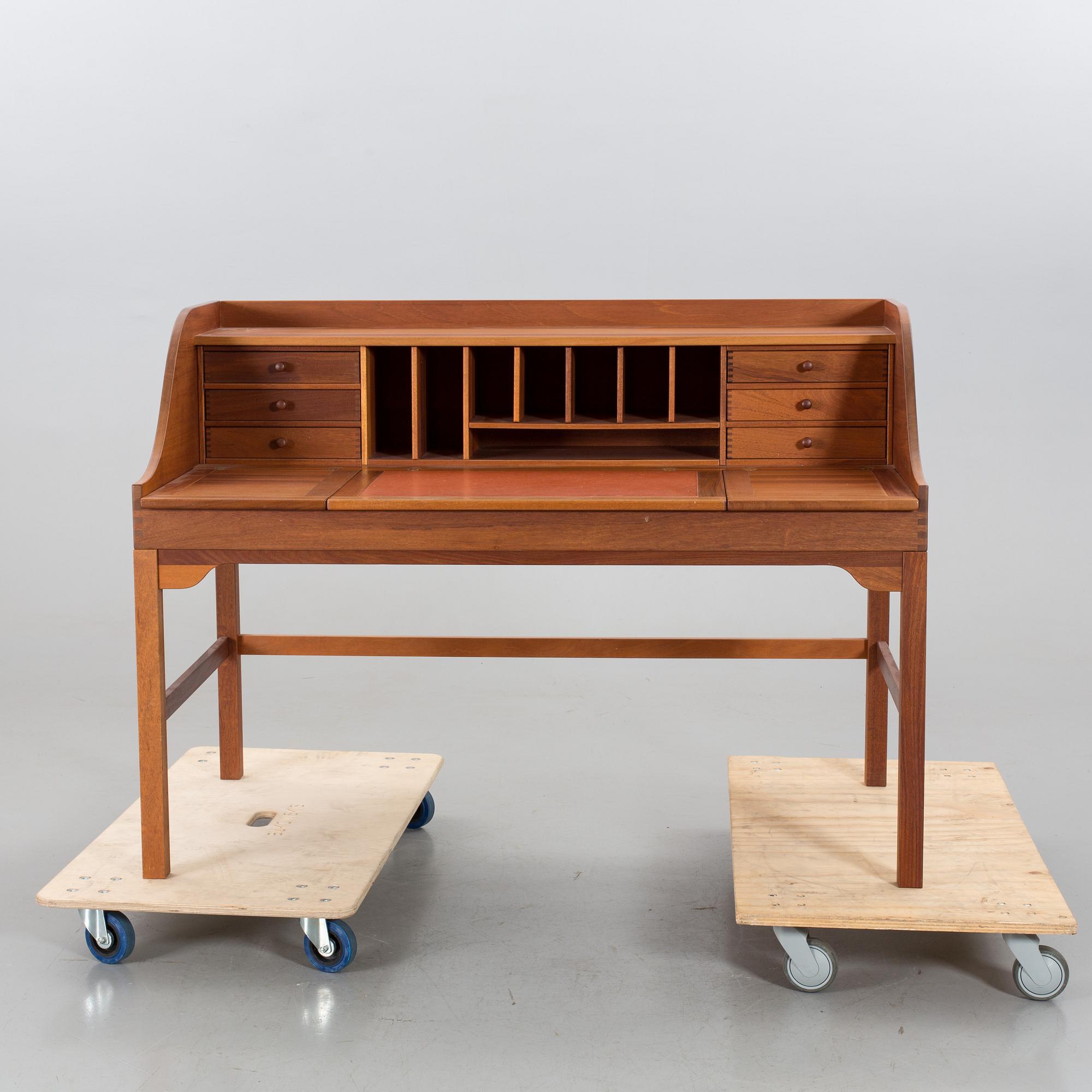 A WRITING DESK BY ANDREAS HANSEN FOR  HADSTEN TRÄINDUSTRI DENMARK.