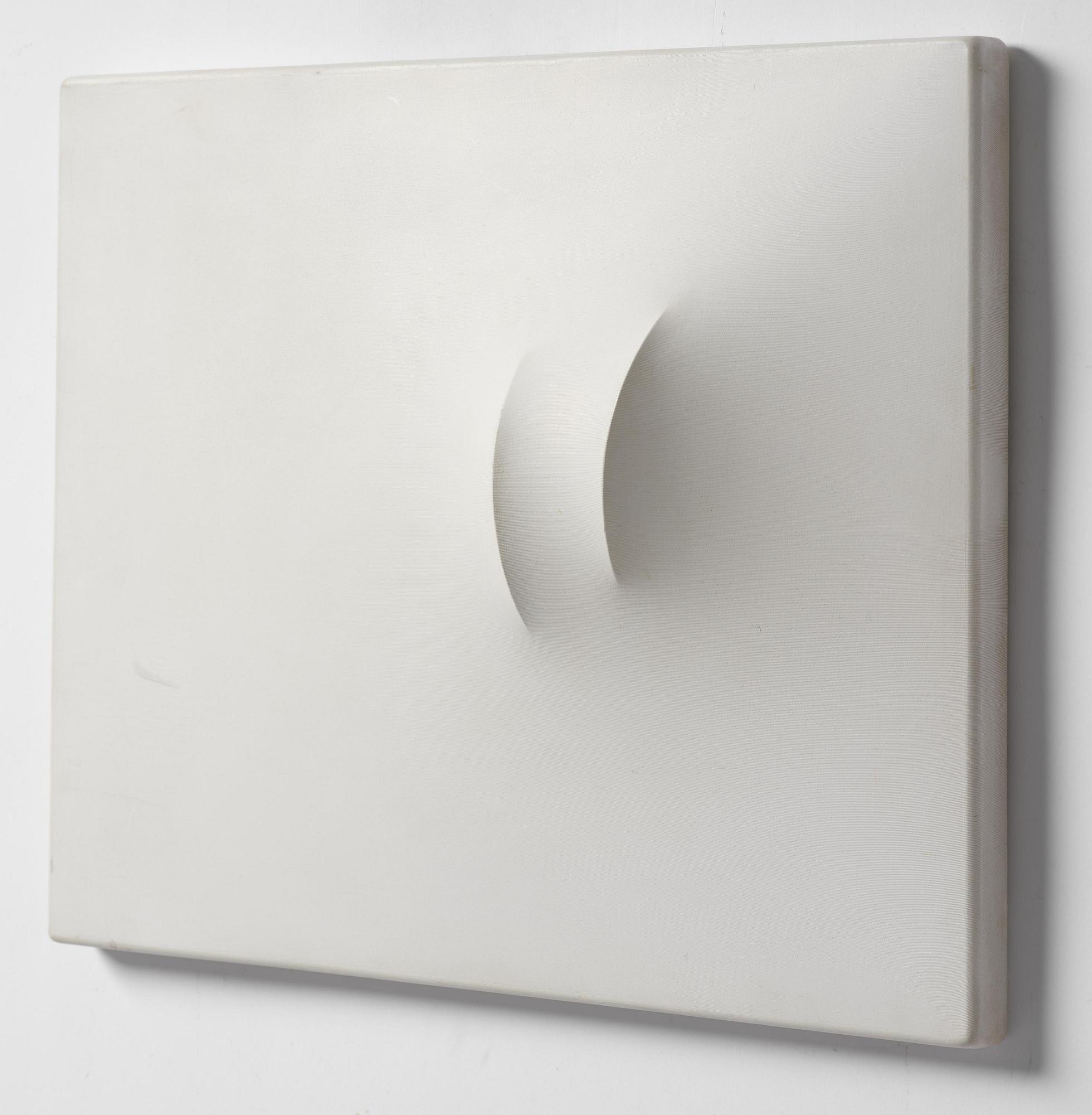 Leopoldo Nóvoa, "Blanc à deux éléments".