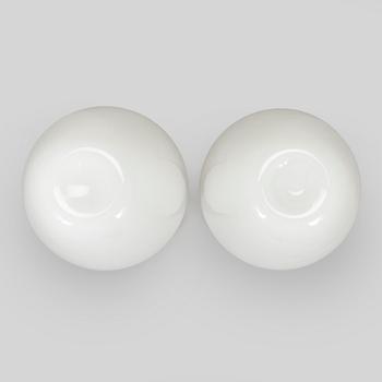 Gunnel Nyman, Kattovalaisimia, 2 kpl, malli 80115, Idman 1900-luvun puoliväli.