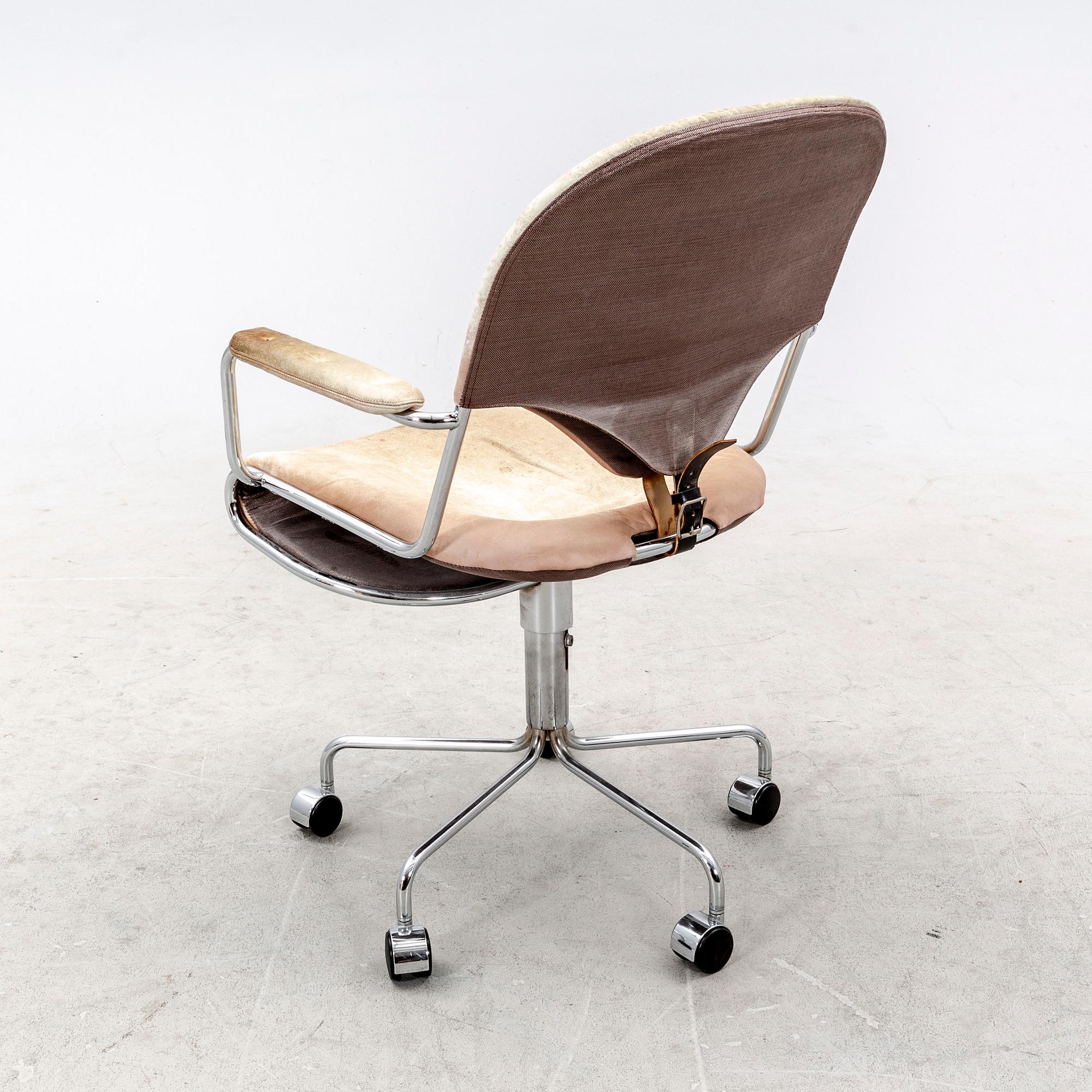 Sam Larsson, skrivbordsstol, "Sam", Dux, 1900-talets andra hälft.