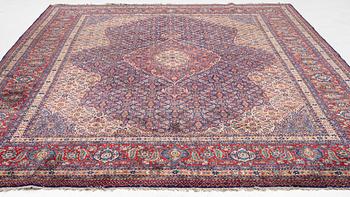 Carpet, oriental, approx. 405 x 305 cm.