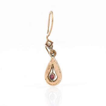 COLLIER, ARMBAND samt ÖRHÄNGE, 1+1+1, 14 K guld. Totalvikt ca 11 gram.