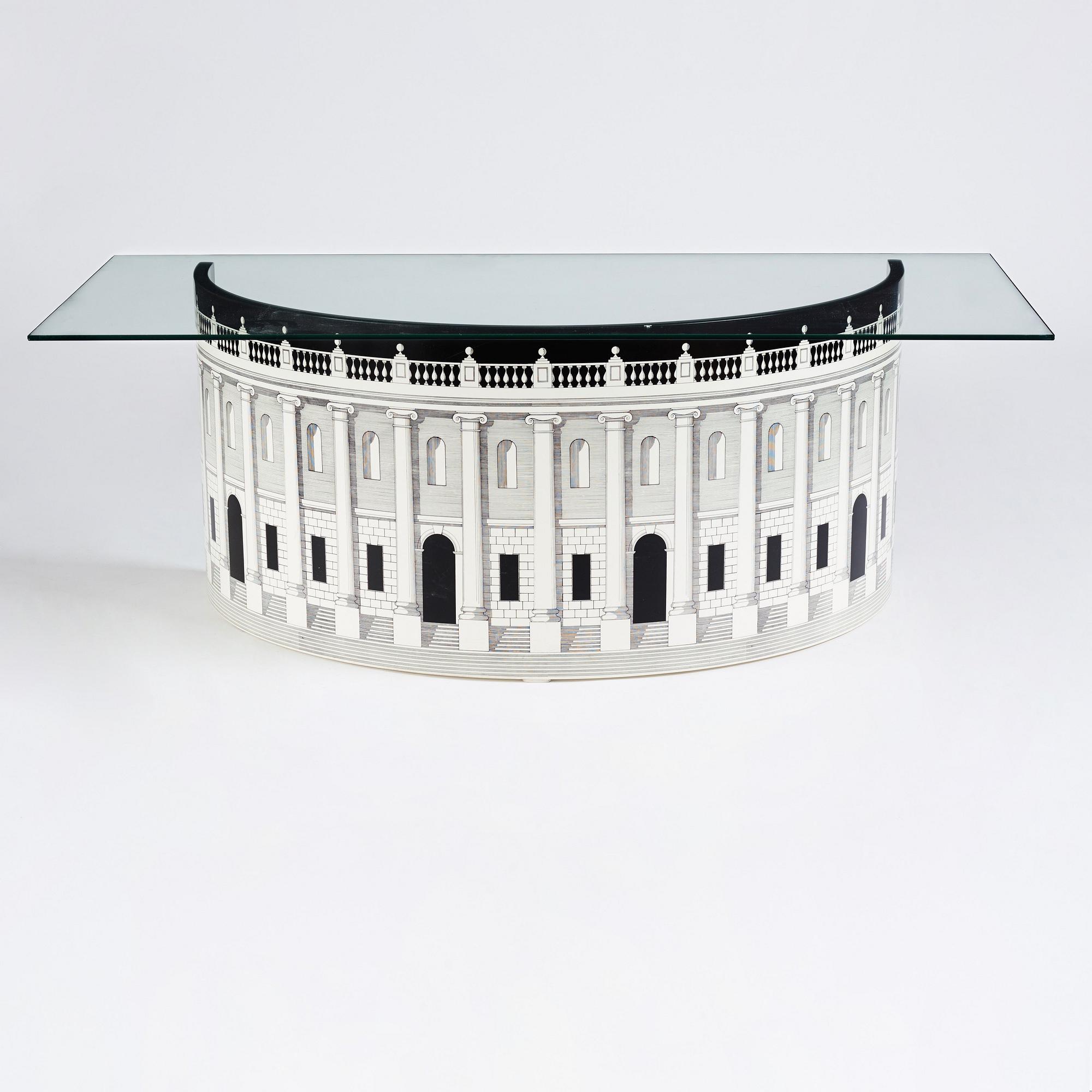 Piero Fornasetti, soffbord, "Architettura", Fornasetti, Milano, Italien 2008.