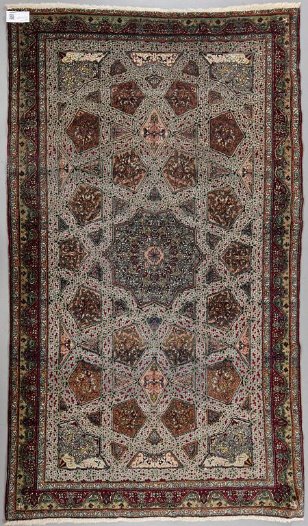 MATTA, Isfahan, 221x133 cm, 1900-talets första hälft.