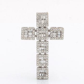 Diamantkors, 18K vitguld med briljanter och baguetter total vikt 2,89 ct enligt gravyr, ca 4,5 x 3 cm.