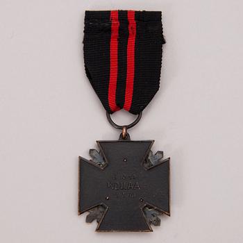 A mid 20th Century Finnish Kollaa commemorative cross.