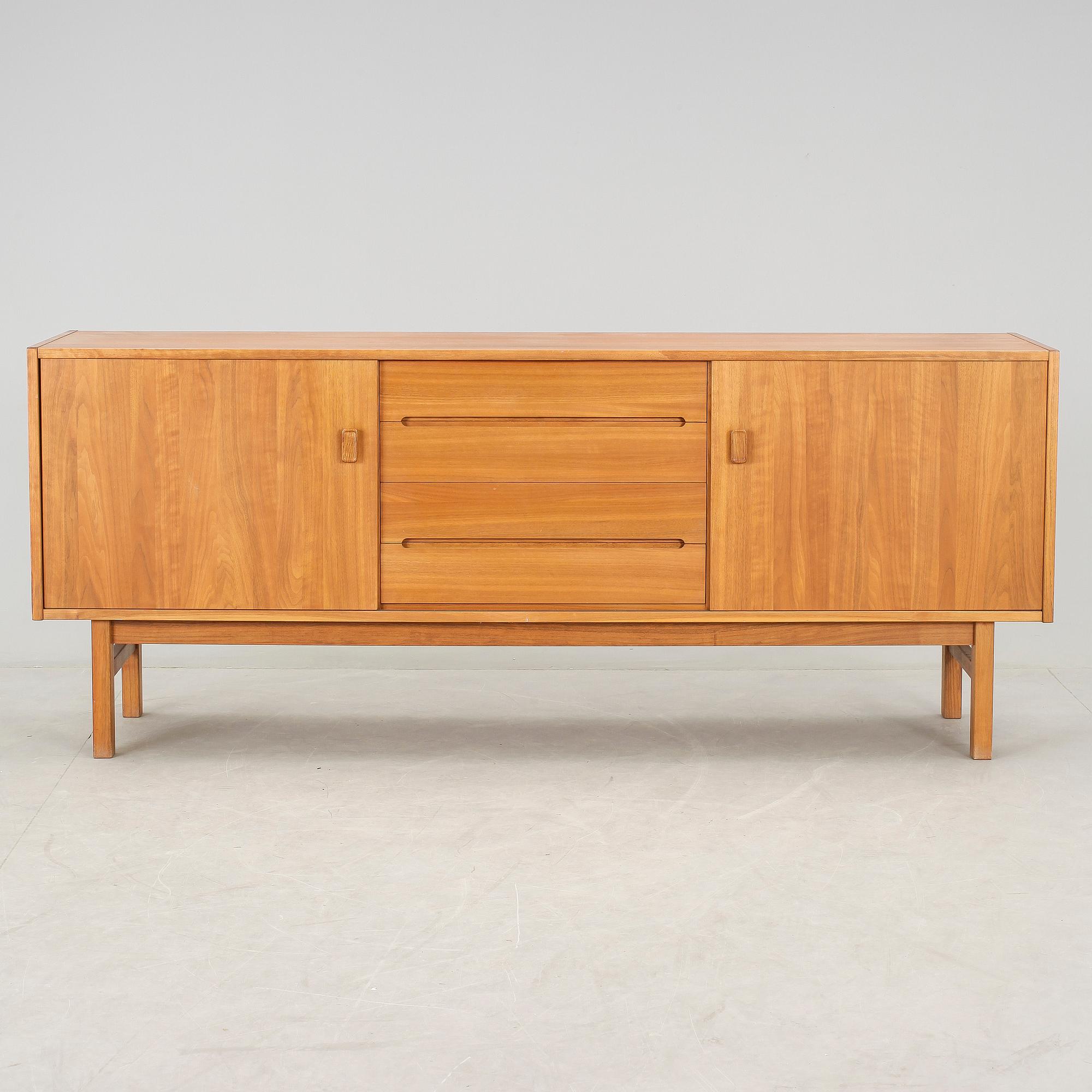 SIDEBOARD, 1960/70-tal.