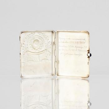 Cigarettetui, silver, Moskva 1908-1917.