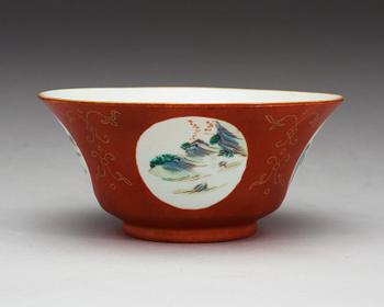A coral red and enamelled bowl, late Qing dynasty, with Qianlong seal mark.