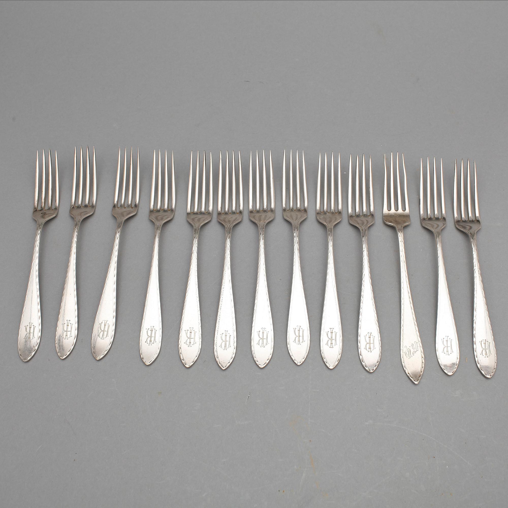 BESTICKSERVISDELAR, 20 delar, bl a  P. EVERSEN, mestadels Norge, 1900-talets första hälft. Totalvikt ca 565 gram.