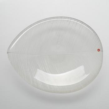 Tapio Wirkkala, Malja, "Lehti", signeerattu Tapio Wirkkala 3337. Iittala.