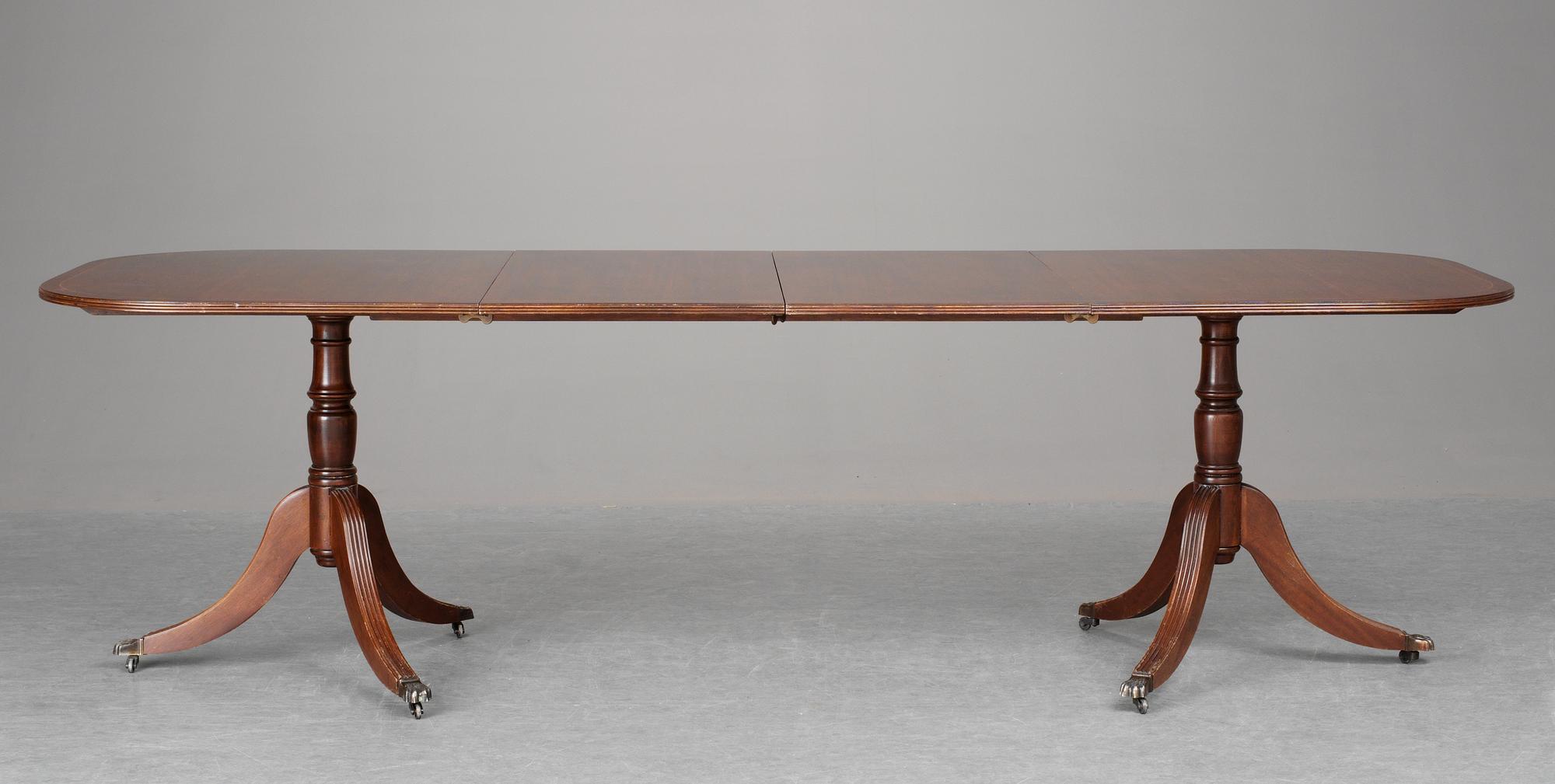 MATBORD. Regencystil, 1900-tal.