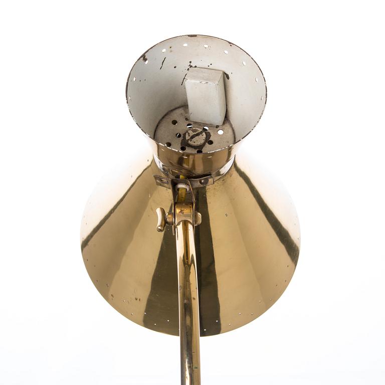 FLOOR LAMP. Itsu. 1950s.
