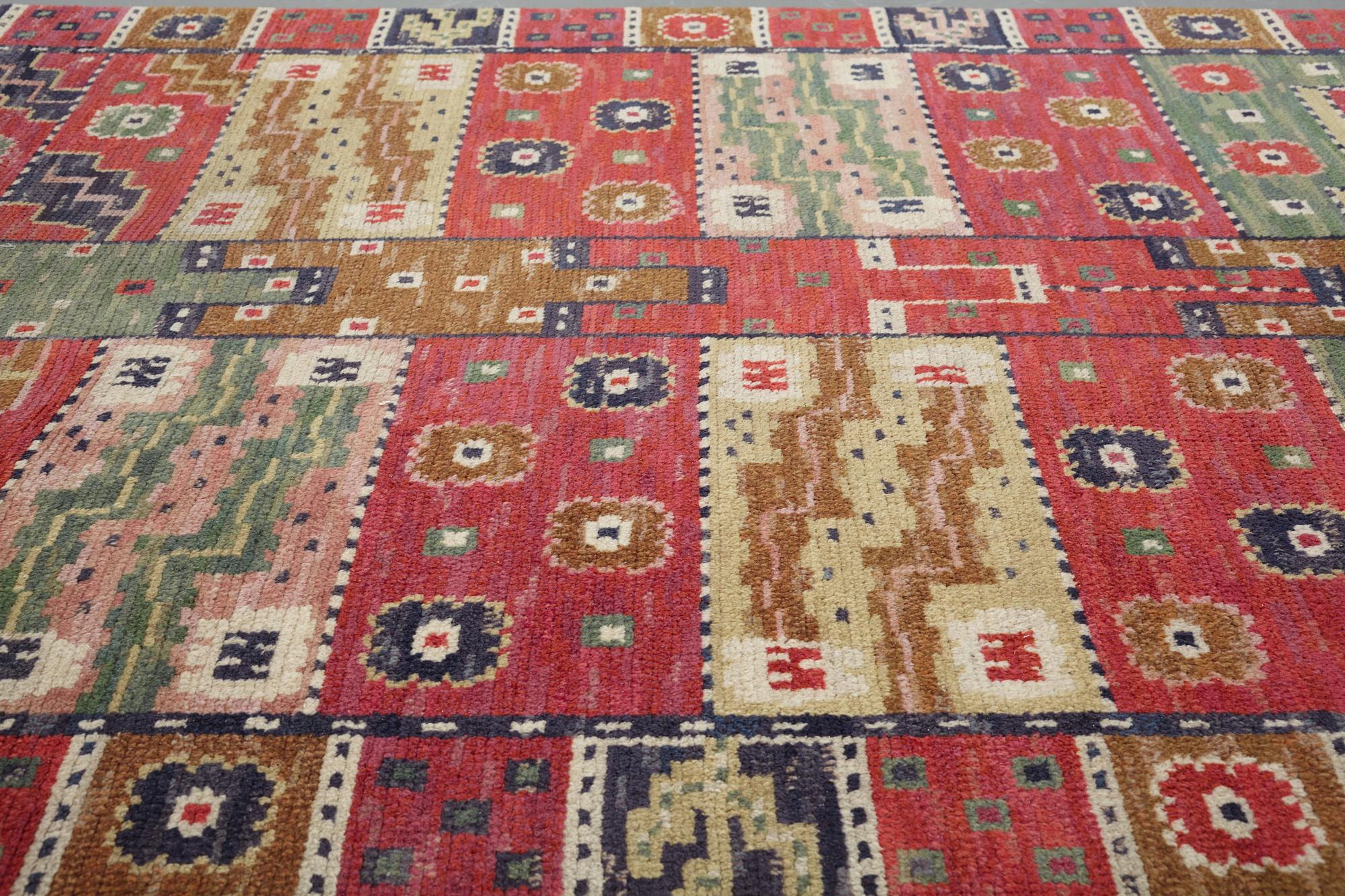 Märta Måås-Fjetterström, a carpet, "Tornet", knotted pile, ca 244,5-246,5 x 155-159,5 cm, signed AB MMF.