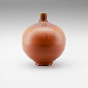 Berndt Friberg, a stoneware vase, Gustavsberg Studio 1963.