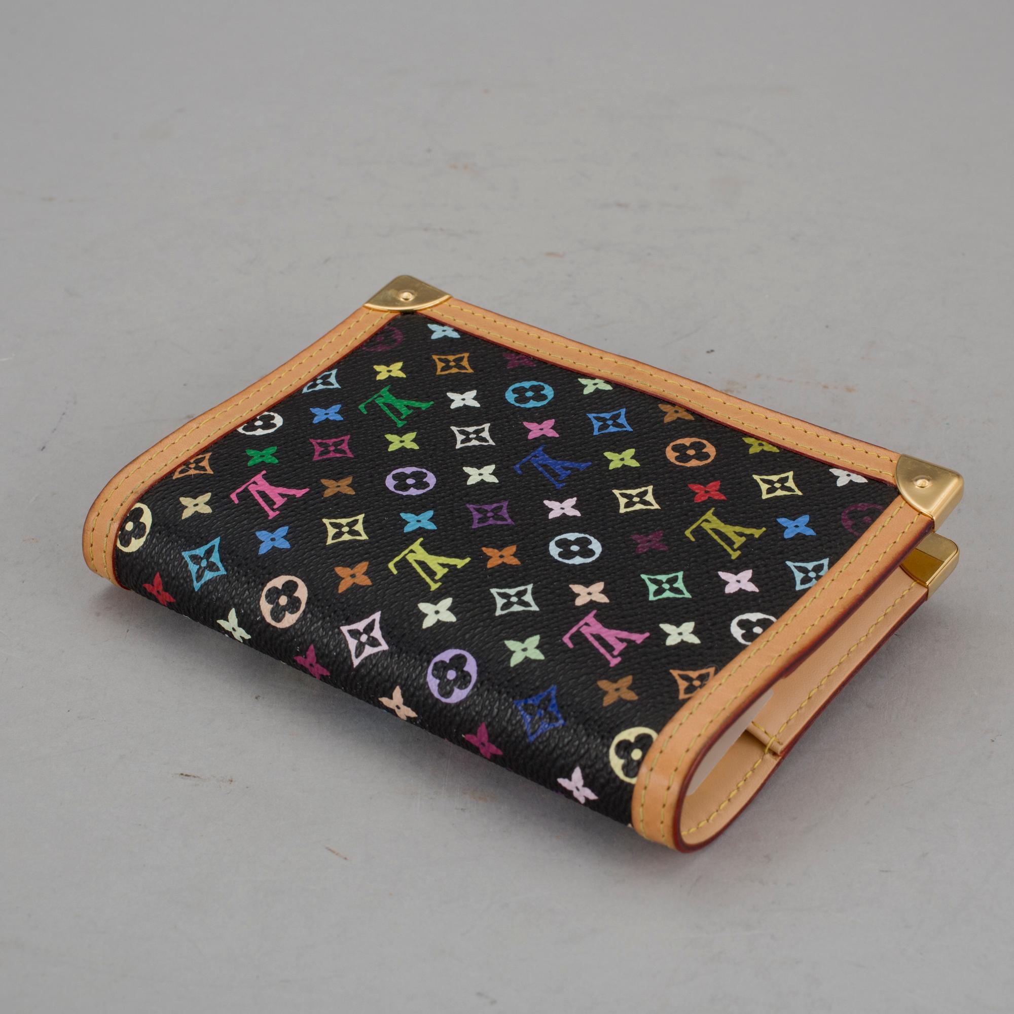 AGENDA, Louis Vuitton.