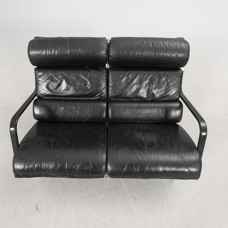 Yrjö Kukkapuro, sofa, "Remmi", Haimi 1970s.