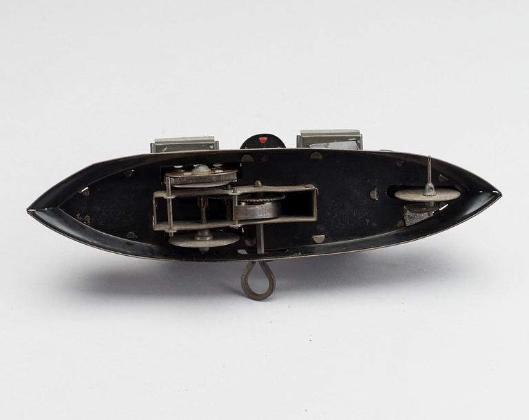 A TIN TOY BATTLE SHIP MAYBE HESS, Nürnberg, Germany, early 20th century.