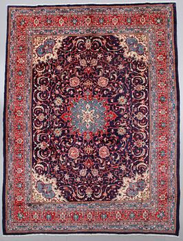 MATTA, Sarouk, ca 378 x 293 cm.