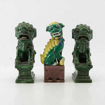 Guardian lions, 3 pcs China 20th century glazed ceramics.