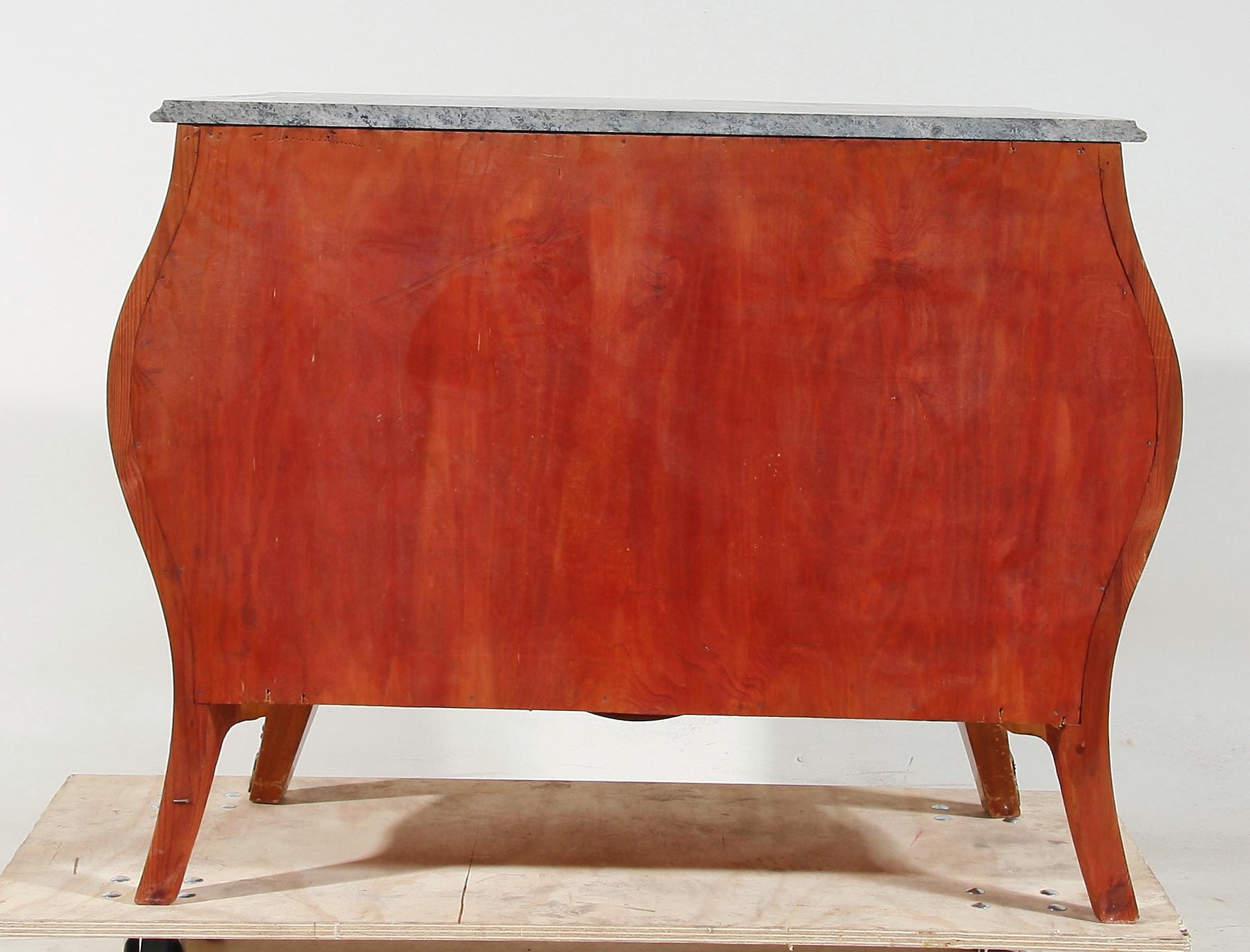 BYRÅ, rokokostil, 1900-talets mitt.