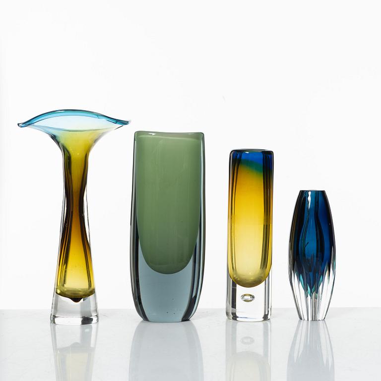 Vicke Lindstrand, four vases, Kosta, mid-20th century.