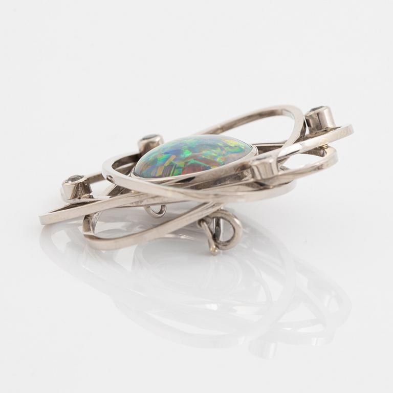 Brooch, Strömdahls, with opal and faceted white stones.
