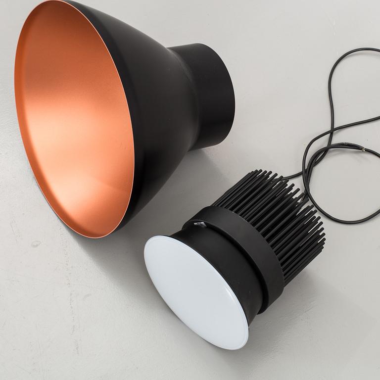 A Piero Lissoni ceiling pendant for Flos 21st century.
