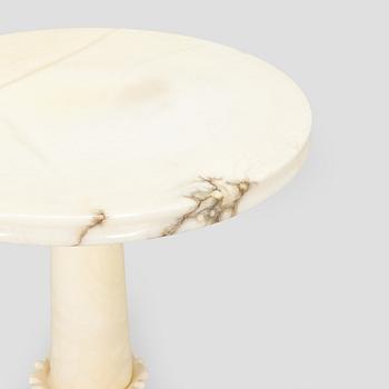 Sidobord, alabaster, 1900-tal.